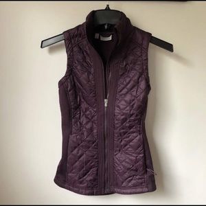 Athleta Plum Quilted Vest size XXS